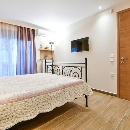 Appartamento Modern Hospitality, With Private Garden, Atene Esterno foto