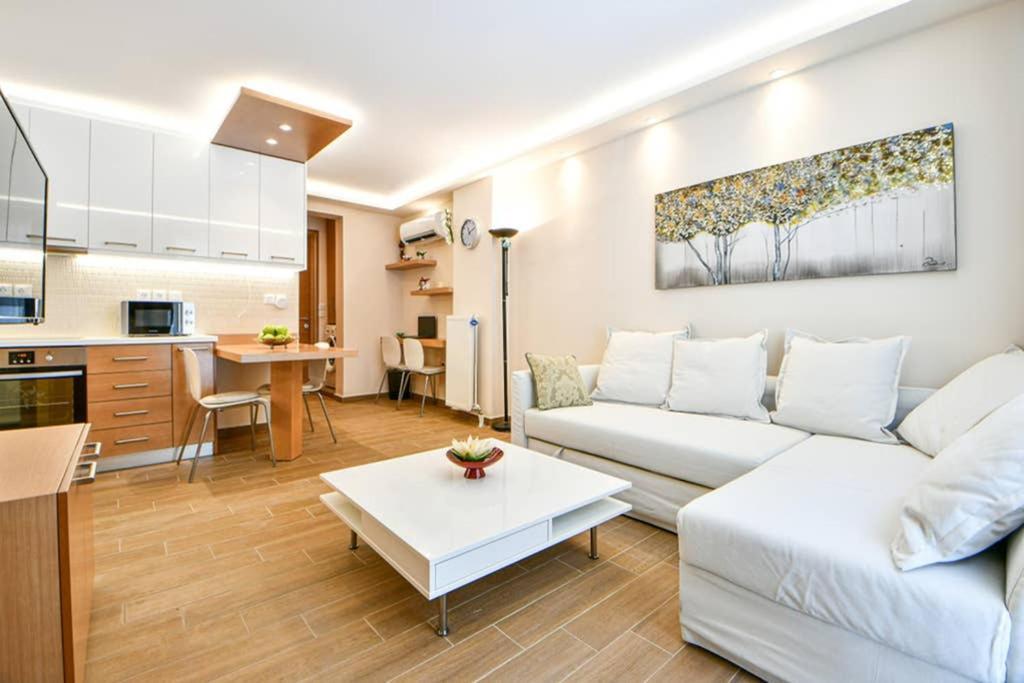 Appartamento Modern Hospitality, With Private Garden, Atene Esterno foto