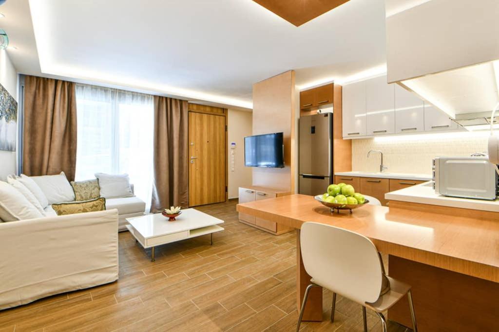 Appartamento Modern Hospitality, With Private Garden, Atene Esterno foto